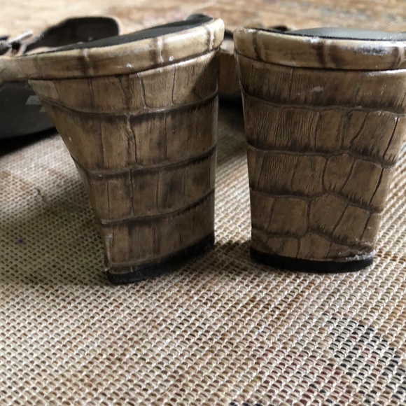 🛍️Square toe⚡️leather/faux croc slide neutral tan leather sandal sz 10 - Picture 4 of 6